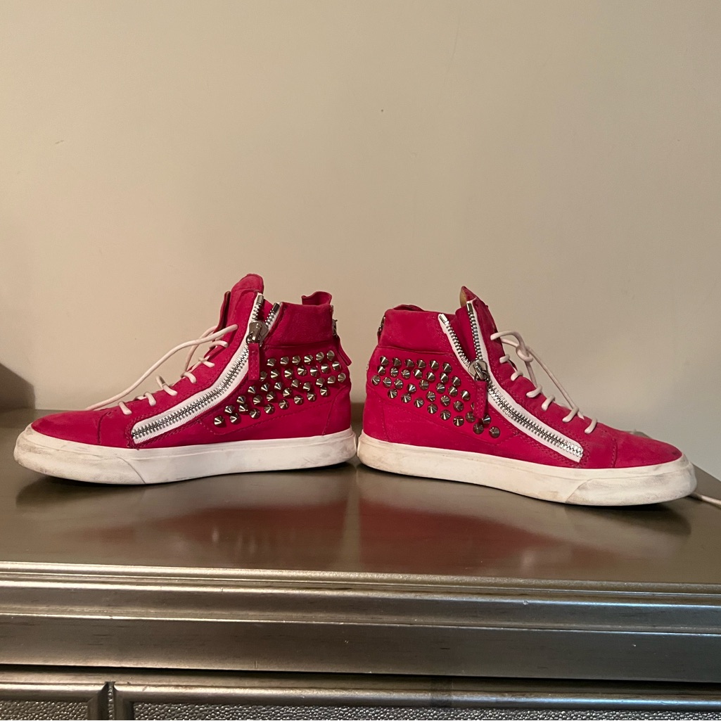 Giuseppe Zanotti Giuseppe Zanotti